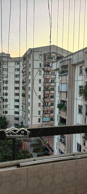 căn hộ chung cư ban công hướng mát giá nhỉnh 4t