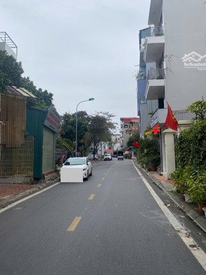 nguyễn văn cừ - ở ngay - tường riêng móng riêng - thang máy - oto full nôi thất nhỉnh 13t