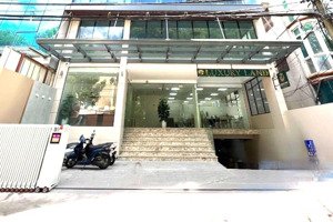 chính chủ cho thuê mbkd 120m2 mặt phố hoàng ngân - nguyễn thị định - mt rộng 12m