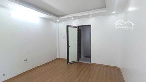 bán nhà phố vĩnh hưng - hoàng mai : 35m - 5 tầng - giá 5.6 tỷ - ngõ thoáng đẹp !