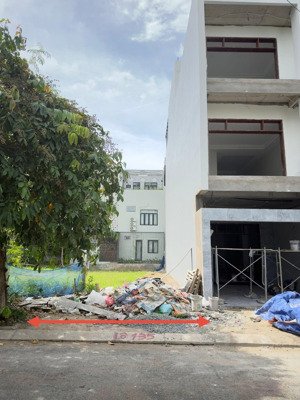 siêu hot đất khu a1 trần minh tông cách biển chỉ 1 phút đi bộ 108m ngang 5m giá 8.5 tỷ