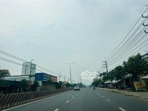 bán gấp nhà 3 mặt tiền đường rộng an phú thuận an dt73 m,sổ đỏ giá rẻ 2,6 tỷ buôn bán nhỏ lẻ tốt