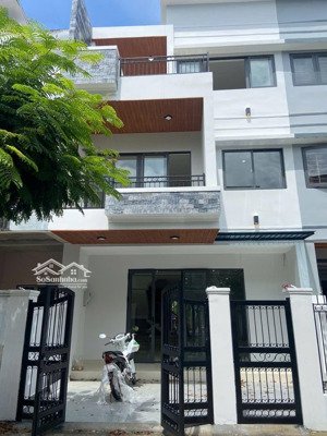 bán nhà 3 tầng khu biệt thự eco charm diện tích: 120m