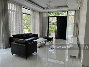 cho thuê biệt thự song lập e15 lucasta villa phú hữu, thủ đức giá chỉ 28 triệu/tháng bao pql