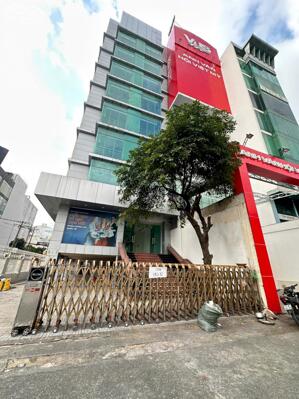 Cho thuê Số 105 Cộng Hòa, P12, Quận Tân Bình, TP. HCM Tầng lửng + 8 nổi làm văn phòng. LH phòng kinh doanh Dương 0906 388 825.