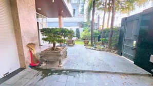 siêu phẩm biệt thự trung tâm phố biển nha trang mt đường trịnh phong (ngang 14.5m). sổ đỏ hoàn công