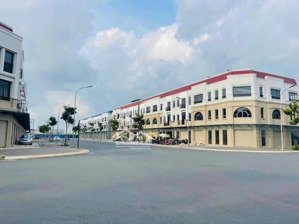 ra mắt nhà phố, shophouse kđt tây sông hậu t.11/25. liên hệ thông để nhận sớm ưu đãi & chọn căn đẹp