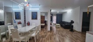 cần bán shophouse carillon1. dt 172m2 có 2pn 2wc giá 13 tỷ có sổ. tiện kd. lh hoàng