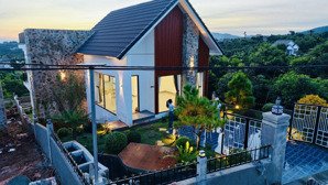 siêu phẩm villa full nội thất, view đồi thông săn mây 375m2, 300m2 thổ cư
