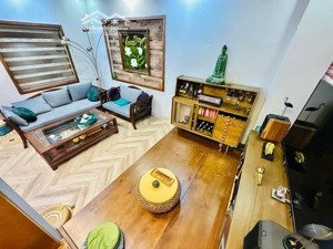 giảm 500 triệu, bán gấp nhà pháo đài láng, ngõ 3.5m thông, lô góc 3 thoáng, 42m2, 6 tầng,