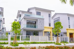 bán biệt thự siêu đẹp 331m, ngang 17m hướng nam ngay cổng dự án sapphire gem hải phòng ngay tthc