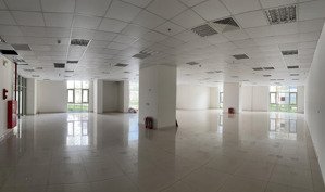 shophouse chân đế dự án ia20 ciputra diện tích 40m2 giá 2 tỷ. lh 
