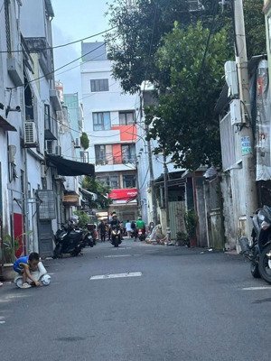 bán nhà cấp 4 kiệt ô tô nguyễn văn thoại - ngang rộng đẹp cực thoáng