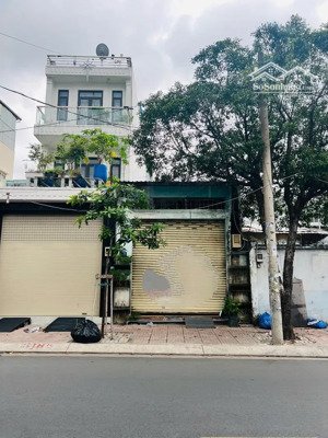 nhà mặt phố cầu xéo, tân phú, khu vực dễ kinh doanh, nhà 2 mặt tiền, 65m2, giá mềm