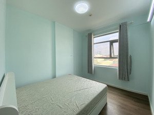 cần tiền trả nợ ngân hàng nên bán nhanh căn luxcity 70m 2pn full 4ty3