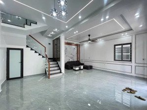 n4707. cho thuê nhà mặt ngõ thông lô góc tại phương lưu vạn mỹ đà nẵng