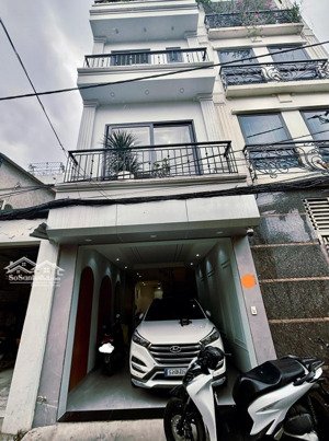 nhà ngọc thụy dân xây 48m2 - 11.x tỷ gara ô tô gần khai sơn city ngõ thông, ô tô tránh
