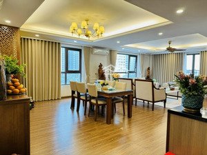 bán căn 3pn (168m) view võ chí công, full đồ xịn xò, có sổ, có slot xe - o 9 6 9 8 3 8 7 8 8