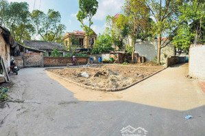 lô góc 3 mặt tiền 56,8 gần đại đô thị vin.2.3 đường ô tô đỗ cửa