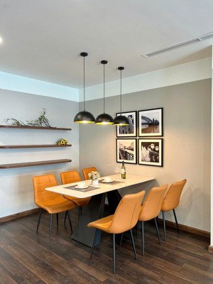 bán căn hộ chung cư chelsea park toà bắc, cầu giấy. dt 100m2 2pn full nt 11 tỷ. lh: 