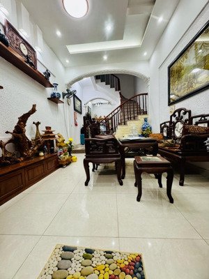 hót nhất, phan kế bính, lô góc, ngõ thông đào tấn, dân xây, ở luôn, khu dân trí, 47m,giao hơn 9tỷ