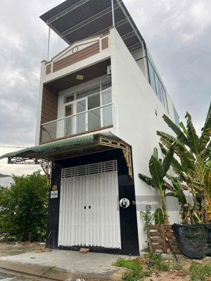 3,7 tỷ bán nhà tđc đất lành- dtxd 137m