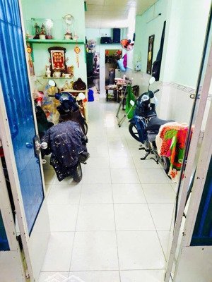 bán nhà cũ tiện xây mới hoài thanh p14 q8 - hẻm ba gác - 37m2 ( 3.1m x 13.4m ) - giá 3.9 tỷ.