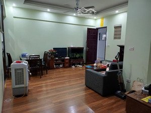 chính chủ cần bán căn góc 3 phòng ngủ 2wc dt 76m2 sổ đỏ tại nơ 7b linh đàm