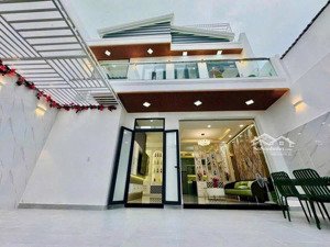 nhà đẹp 8x14 full nội thất 5 phòng ngủ có phòng dưới trệt