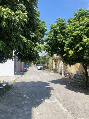 lô đất tại trà khê hưng đạo. diện tích: 119m ngang 9m nở hậu.