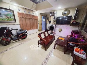 bán nhà tái thiết 89m² 2 tầng 7 tỷ hẻm xe tải, ngang 8.4m, dòng tiền