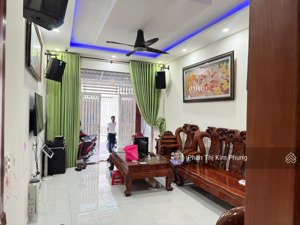 nhà đẹp hẻm thông 170 vườn lài 3 lầu st dt 4x16m giá chỉ 9.5 tỷ tl