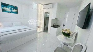 khách sạn 7 tầng thông ra bãi tắm sơn thuỷ 100 tr/tháng, giá 19.5 tỷ