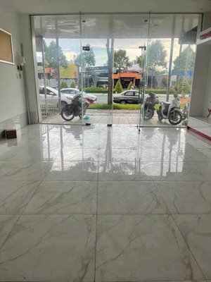 cho thuê nhà mặt tiền đường võ văn kiệt 170m², cần thơ | giá 20 triệu/tháng nga 