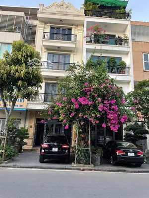 chính chủ bán biệt thự văn phú - 70m mt 5m - gara ô tô - vỉa hè đá bóng, kd văn phòng lh0979384836