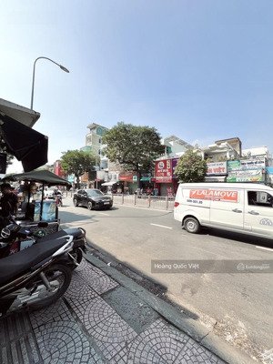 bán nhà giáp q1, hẻm 8m, 72m2, ngang 4x18, 2 tầng st, sổ vuông. giá: 10 tỷ