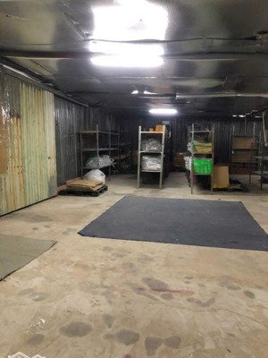 cho thuê kho 360 bến vân đồn quận 4, đa diện tích, trần cao 6m,có bãi xe,giá chỉ từ 110.000 vnd/m2