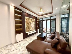 siêu rẻ khương trung, 52m2x4t, gần mặt phố, gần royal city giá 7,95 tỷ (cam kết nhà thật giá chuẩn)