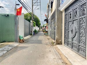 chủ nhà 4 tầng, hương lộ 2 - full nội thất 95% - 4x10m - 3 phòng - hẻm xe hơi.