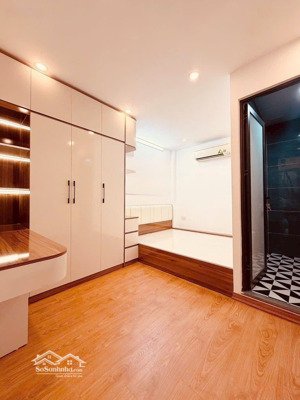 bán nhà đội cấn ba đình hà nội