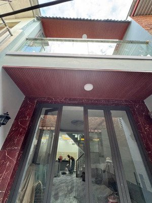 bán nhà đẹp - 3.6x10 - không sông rạch - đ.trần xuân soạn - q7