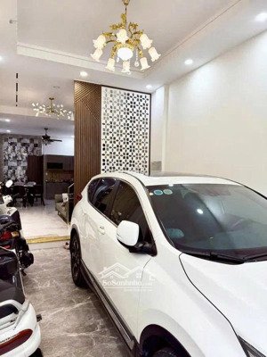 nhà mt huyền quang, khu vip tân định q1, 3 tầng, dt: 60m2(4x15.5m), oto ngủ trong nhà, giá 18.5 tỷ