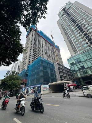 bán tòa nhà mặt phố nguyễn phong sắc cầu giấy 600m2 13t mặt tiền 20m, 649 tỷ kinh doanh ôtô tránh