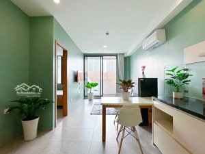 cho thuê căn hộ 1pn + 1pk full nội thất ban công máy giặt riêng thang máy ngay sân bay tân bình