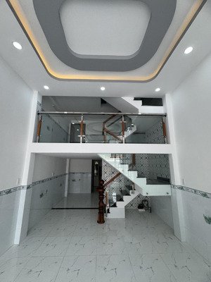 bán nhà quận 8 phạm thế hiển mặt tiền kinh doanh 60m2 4x15 3 tầng 4pn 3wc sổ hoàn công chỉ 6tỷ xíu