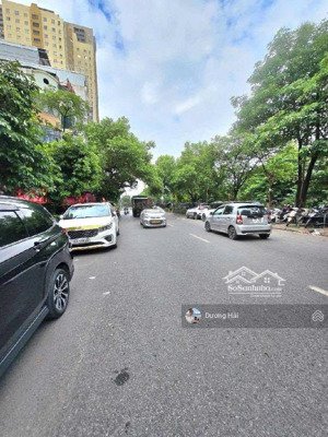 bán nhà trần thái tông - cầu giấy - 105m 5 tầng - ô tô kdvp vỉa hè gần cv cầu giấy ở ngay