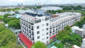 nhà phố view sông gần ql13,vạn phúc city. 1 trêt 1 lửng 2 lầu khu đồng bộ 44 căn giá 8tỷ50triệu.