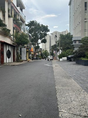 bán nhà - phường thảo điền, quận 2 ( 17.9 tỷ)