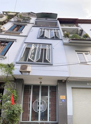 cho thuê nhà 4 tầng - ngõ 75 đường đức diễn - phường phúc diễn