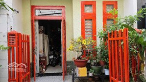 bán nhà huỳnh văn bánh 52m² 4 tầng 8.89 tỷ hẻm xe hơi, 6pn, 2 giếng trời